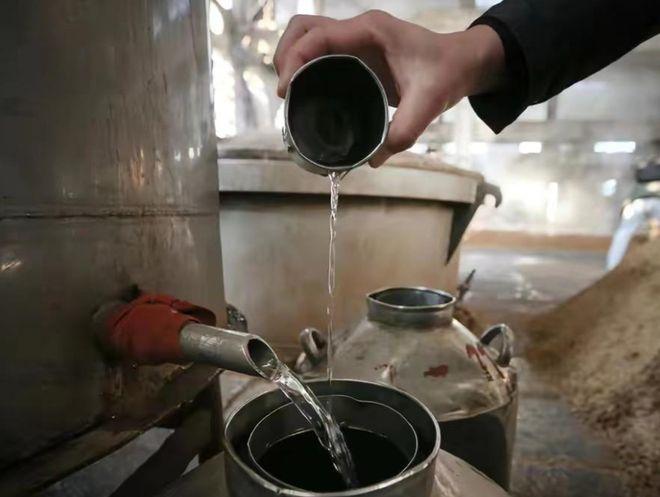 农村自酿酒不能喝了？为啥以前大家天天喝都没事，现在却避之不及